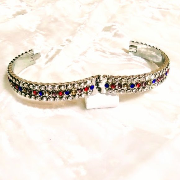 WATCH, BRACELET & HOOP EARRINGS SET*STRADA*BLUE BAND*BLUE AUSTRIAN CRYSTALS. - Picture 8 of 16